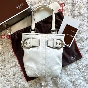 Coach Vintage 2005 Y2K Soho Signature Canvas Leather Small Tote Bucket Bag White